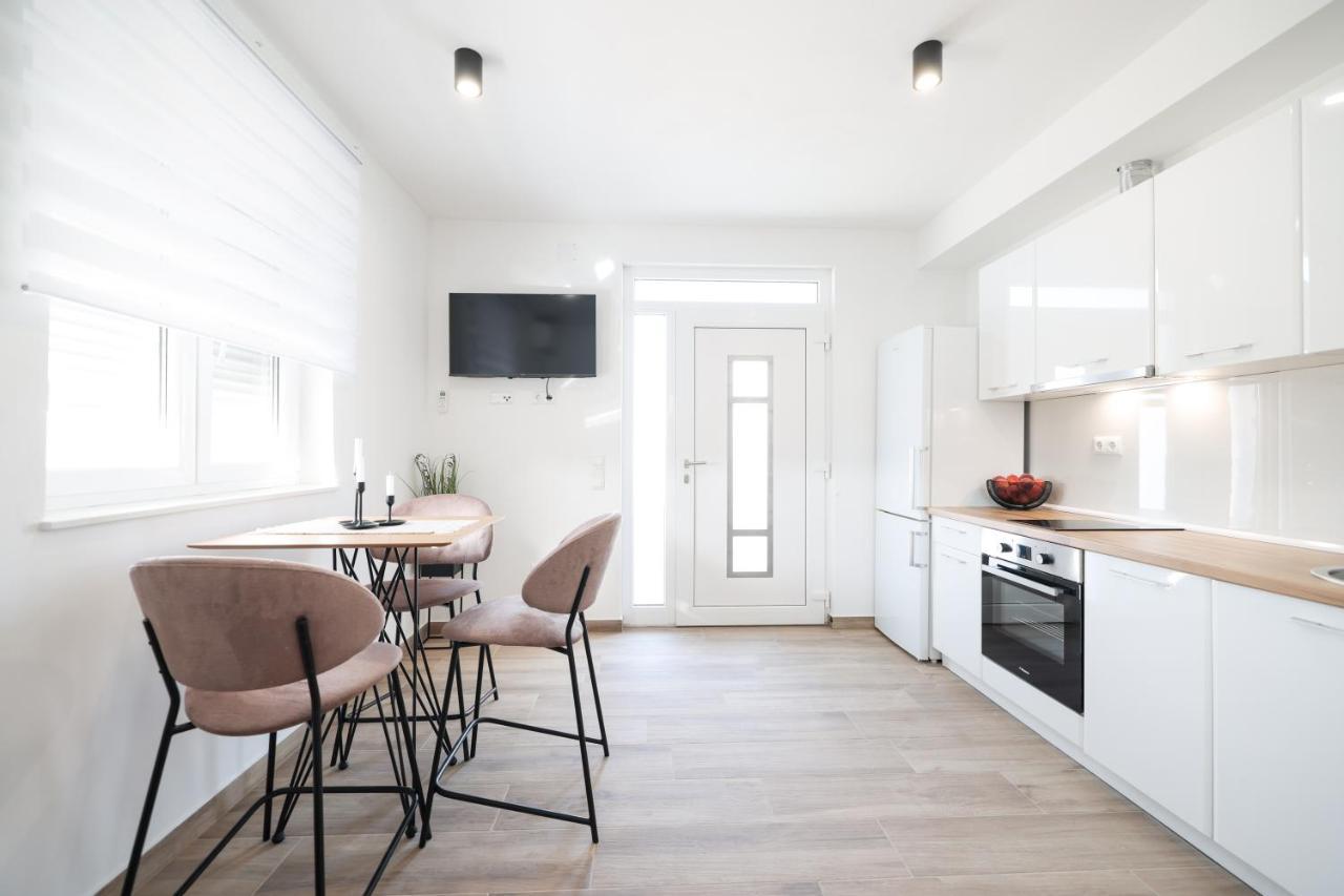 Duo Soles - Apartments With Private Parking Near Zadar Murvica  Luaran gambar