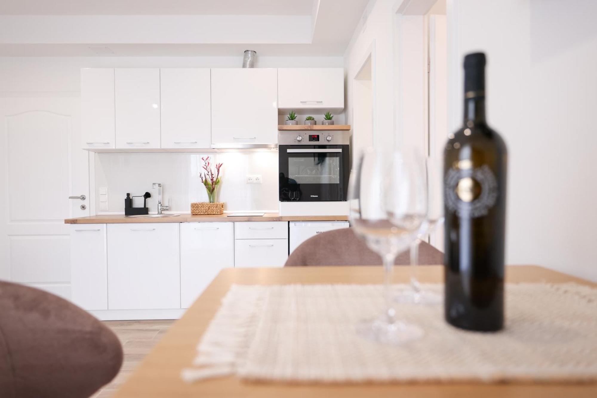 Duo Soles - Apartments With Private Parking Near Zadar Murvica  Luaran gambar