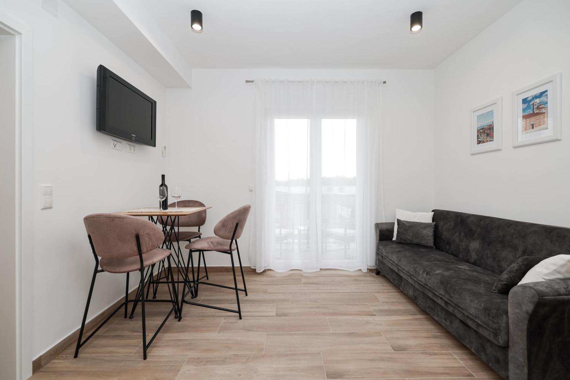 Duo Soles - Apartments With Private Parking Near Zadar Murvica  Luaran gambar