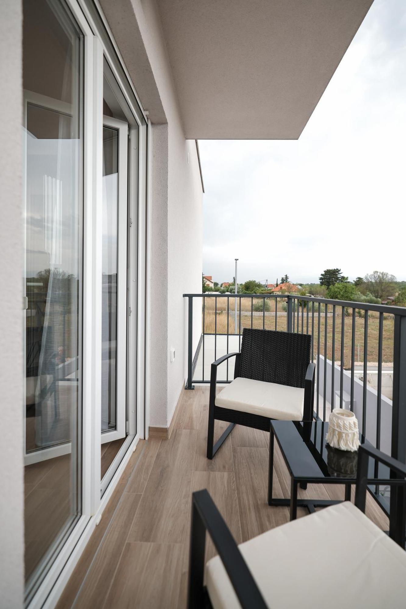Duo Soles - Apartments With Private Parking Near Zadar Murvica  Luaran gambar